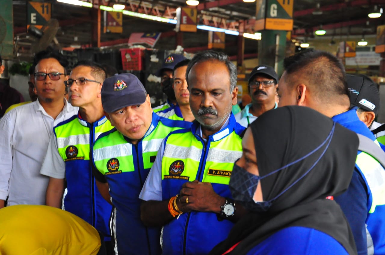 Ops Pasar Borong Kuala Lumpur bersama YB Menteri Sumber Manusia